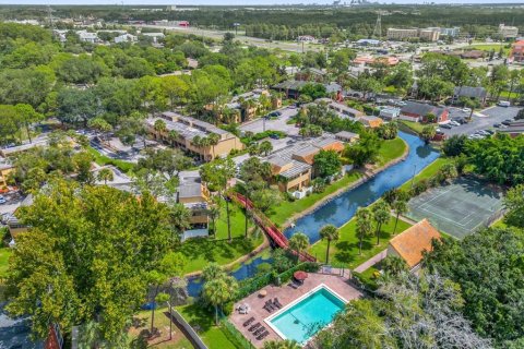 Touwnhouse à louer à Orlando, Floride: 2 chambres, 110.83 m2 № 1869667 - photo 28