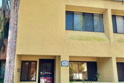 Touwnhouse à Orlando, Floride 2 chambres, 110.83 m2 № 1869667