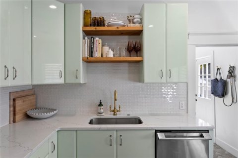 Casa en venta en Tampa, Florida, 3 dormitorios, 144 m2 № 2157650 - foto 15