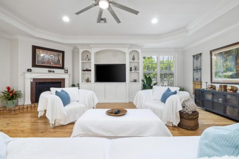 House in Delray Beach, Florida 4 bedrooms, 301.75 sq.m. № 2368548 - photo 24