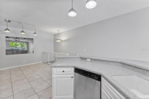 Copropriété à vendre à Tampa, Floride: 2 chambres, 109.9 m2 № 2198471 - photo 15