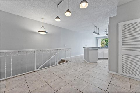 Copropriété à vendre à Tampa, Floride: 2 chambres, 109.9 m2 № 2198471 - photo 8