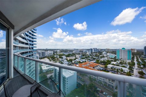 Condominio en venta en Fort Lauderdale, Florida, 2 dormitorios, 112.78 m2 № 1709947 - foto 11