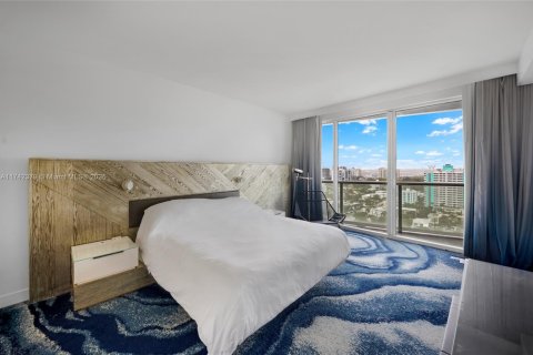 Condominio en venta en Fort Lauderdale, Florida, 2 dormitorios, 112.78 m2 № 1709947 - foto 20