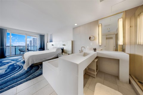 Condominio en venta en Fort Lauderdale, Florida, 2 dormitorios, 112.78 m2 № 1709947 - foto 6