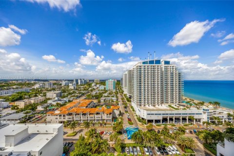 Condominio en venta en Fort Lauderdale, Florida, 2 dormitorios, 112.78 m2 № 1709947 - foto 10