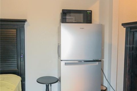 Apartamento en alquiler en Valrico, Florida, 1 dormitorio, 28.34 m2 № 1918437 - foto 6