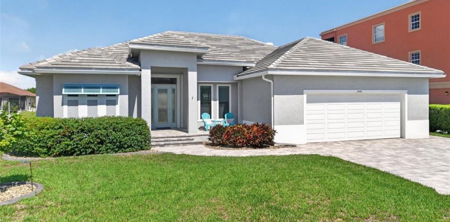 Villa ou maison à Punta Gorda, Floride 3 chambres, 207.26 m2 № 2302948