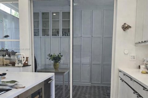 Купить виллу или дом в Авентура, Флорида 3 спальни, 221.11м2, № 2049046 - фото 3