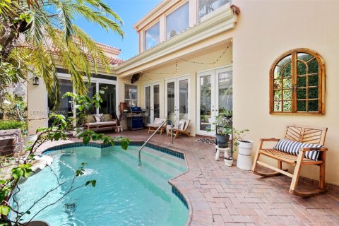 Villa ou maison à vendre à Aventura, Floride: 4 chambres, 221.11 m2 № 2049046 - photo 22