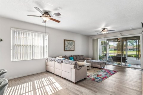 Villa ou maison à vendre à Spring Hill, Floride: 3 chambres, 160.81 m2 № 2234743 - photo 8