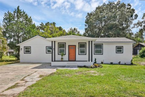 House in Ocala, Florida 4 bedrooms, 199.28 sq.m. № 1909660 - photo 2