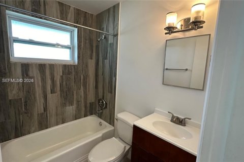 Снять в аренду виллу или дом в Халландейл-Бич, Флорида 1 спальня, 54.81м2, № 2046389 - фото 27