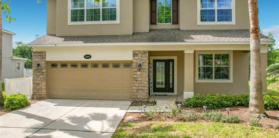 Villa ou maison à Auburndale, Floride 5 chambres, 346.99 m2 № 2142125