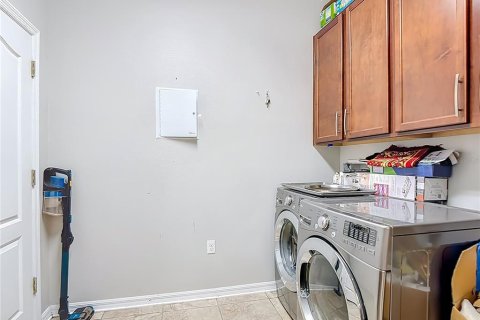 Villa ou maison à vendre à Auburndale, Floride: 5 chambres, 346.99 m2 № 2142125 - photo 30