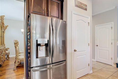 Villa ou maison à vendre à Auburndale, Floride: 5 chambres, 346.99 m2 № 2142125 - photo 7