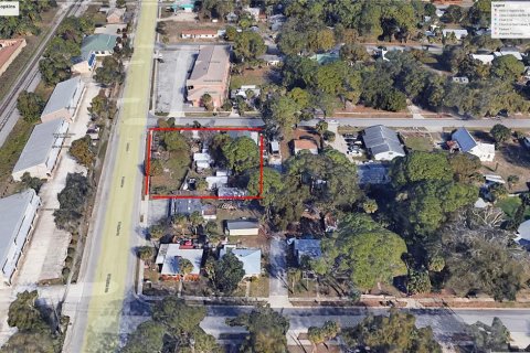 Casa en venta en Titusville, Florida, 2 dormitorios, 114.27 m2 № 1849829 - foto 1