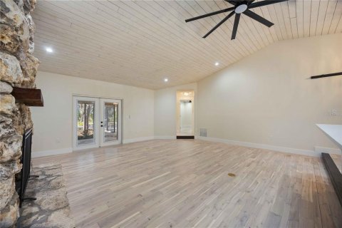 House in Sarasota, Florida 5 bedrooms, 193.42 sq.m. № 1652469 - photo 23