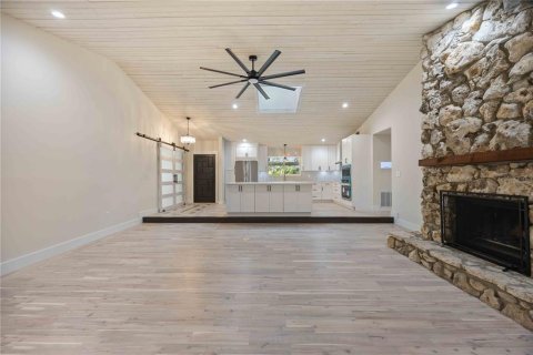House in Sarasota, Florida 5 bedrooms, 193.42 sq.m. № 1652469 - photo 22