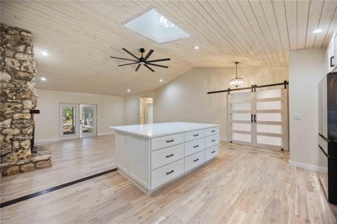 House in Sarasota, Florida 5 bedrooms, 193.42 sq.m. № 1652469 - photo 15