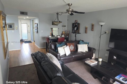 Copropriété à louer à Sunrise, Floride: 2 chambres, 78.97 m2 № 2046361 - photo 8