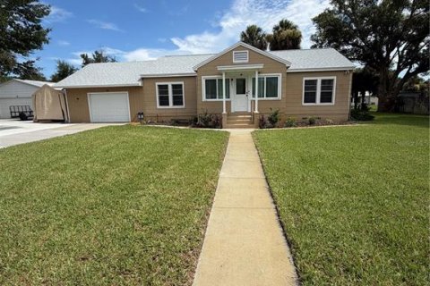 Villa ou maison à Oak Hill, Floride 2 chambres, 130.06 m2 № 2224296