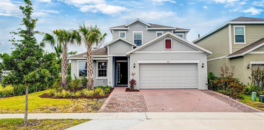 House in Davenport, Florida 4 bedrooms, 247.21 sq.m. № 1521750