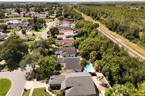 Villa ou maison à vendre à Orlando, Floride: 3 chambres, 116.22 m2 № 2358907 - photo 30