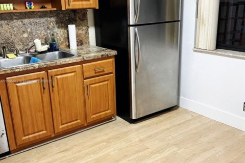 Купить кондоминиум в Уэстон, Флорида 2 спальни, 116.69м2, № 1965802 - фото 4