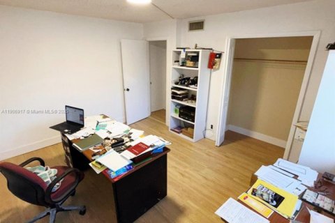 Купить кондоминиум в Уэстон, Флорида 2 спальни, 116.69м2, № 1965802 - фото 13