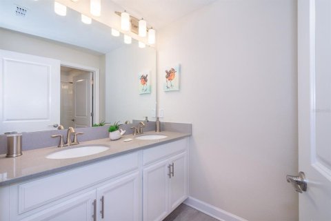 Adosado en alquiler en Kissimmee, Florida, 4 dormitorios, 177.81 m2 № 1904385 - foto 17