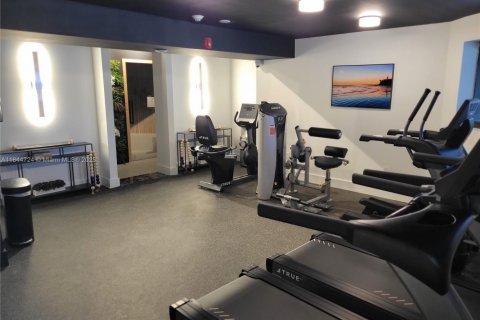 Condo in Miami Beach, Florida, 2 bedrooms  № 2022670 - photo 20