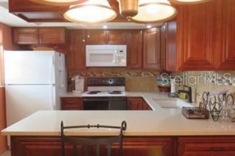 Condo in Venice, Florida, 2 bedrooms  № 1554503 - photo 2