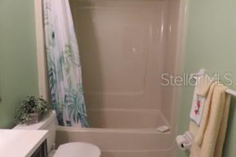 Condo in Venice, Florida, 2 bedrooms  № 1554503 - photo 23