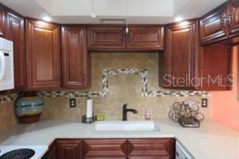 Condo in Venice, Florida, 2 bedrooms  № 1554503 - photo 4