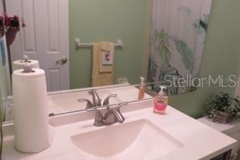 Condo in Venice, Florida, 2 bedrooms  № 1554503 - photo 24