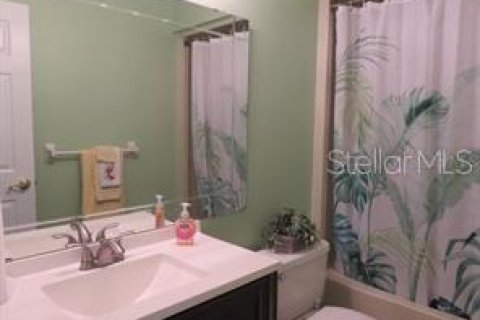 Condo in Venice, Florida, 2 bedrooms  № 1554503 - photo 22