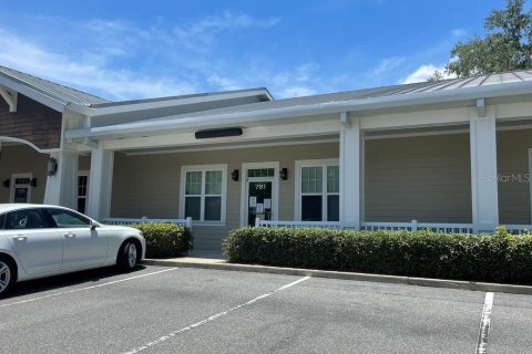Commercial property in Lady Lake, Florida 178.37 sq.m. № 910300 - photo 2