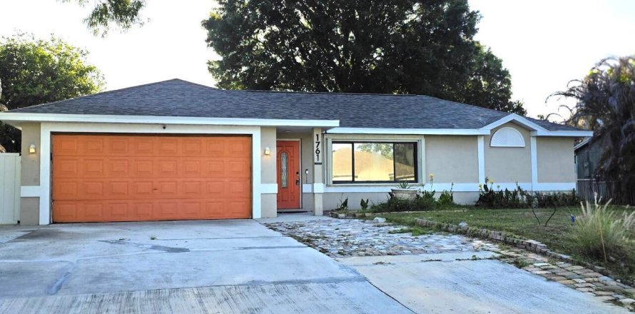 Casa en Port St. Lucie, Florida 4 dormitorios, 199.74 m2 № 2260783