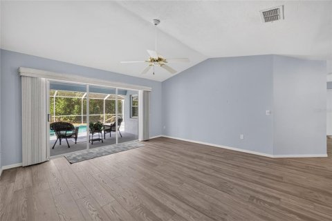 House in Dunnellon, Florida 3 bedrooms, 227.52 sq.m. № 2238031 - photo 16