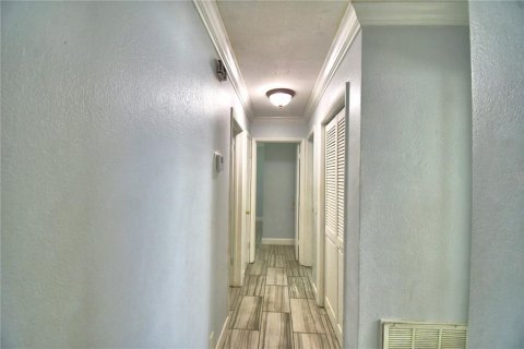 Villa ou maison à louer à Winter Haven, Floride: 3 chambres, 106.28 m2 № 2410203 - photo 19