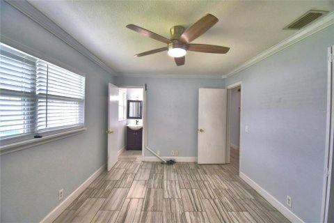 Villa ou maison à louer à Winter Haven, Floride: 3 chambres, 106.28 m2 № 2410203 - photo 28