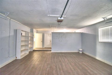Villa ou maison à louer à Winter Haven, Floride: 3 chambres, 106.28 m2 № 2410203 - photo 6