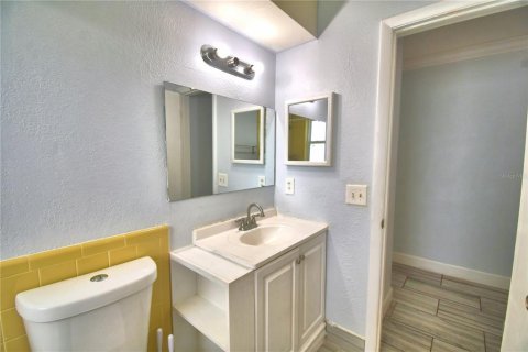 Villa ou maison à louer à Winter Haven, Floride: 3 chambres, 106.28 m2 № 2410203 - photo 22
