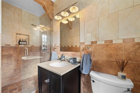 Villa ou maison à louer à Miami, Floride: 4 chambres, 140.93 m2 № 1989298 - photo 15