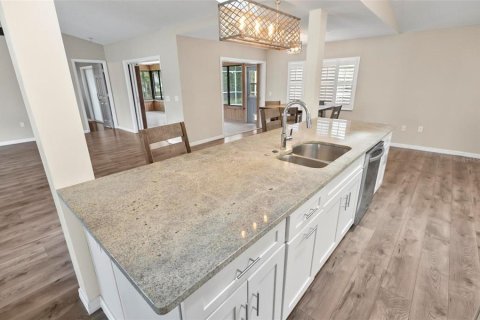 House in Palm Coast, Florida 4 bedrooms, 234.02 sq.m. № 1765391 - photo 12