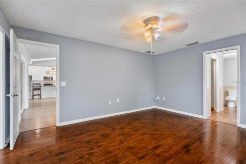 House in Palm Coast, Florida 4 bedrooms, 234.02 sq.m. № 1765391 - photo 24
