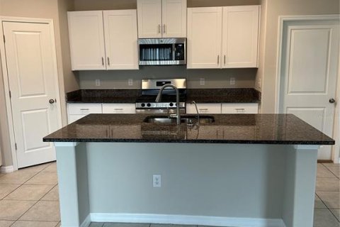 Casa en alquiler en Apollo Beach, Florida, 4 dormitorios, 177.81 m2 № 1913905 - foto 5