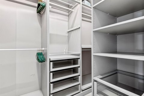 Снять в аренду виллу или дом в Брейдентон, Флорида 2 спальни, 94.3м2, № 2229960 - фото 30