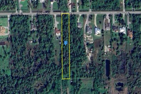 Terreno en venta en Naples, Florida № 1845350 - foto 1
